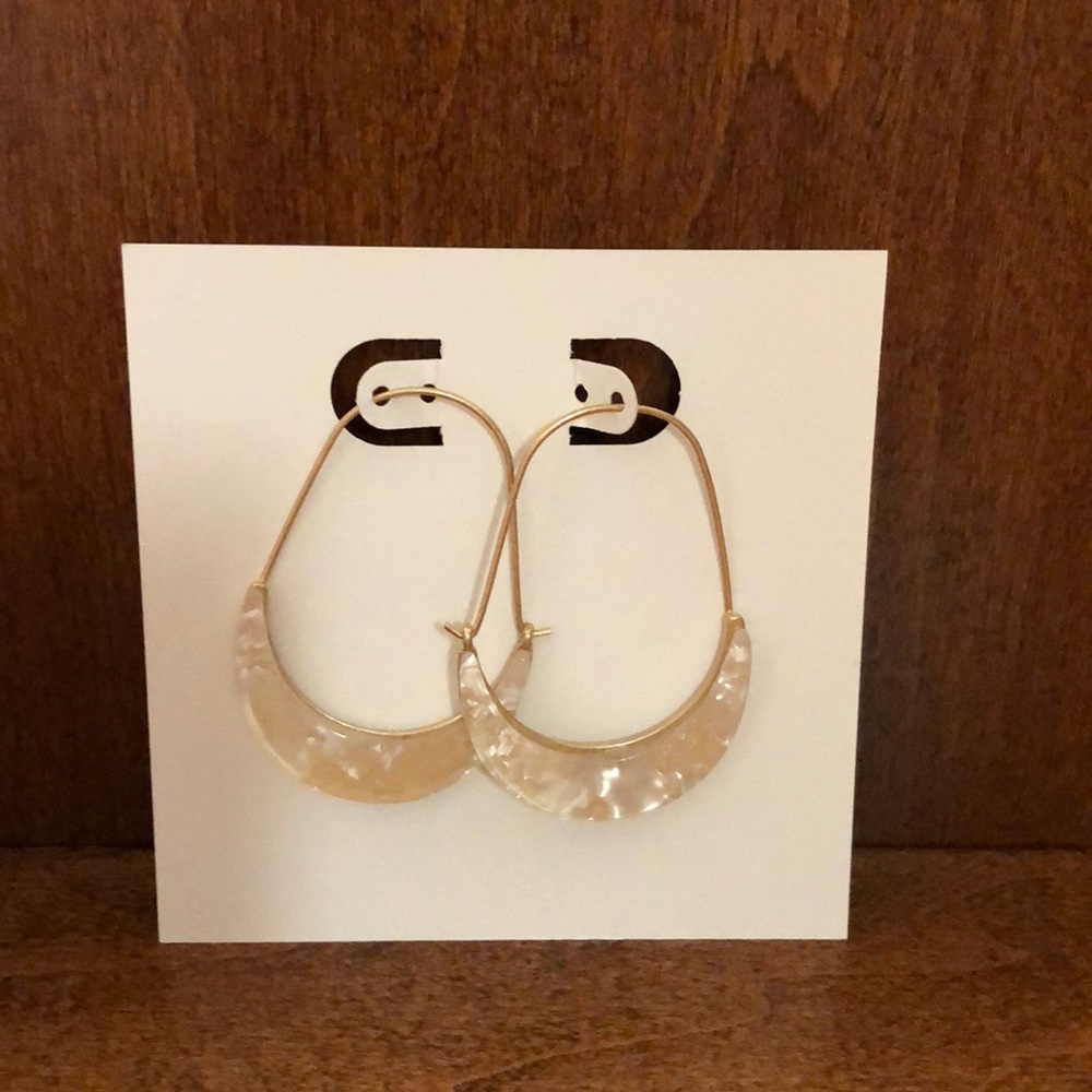 Cream earrings